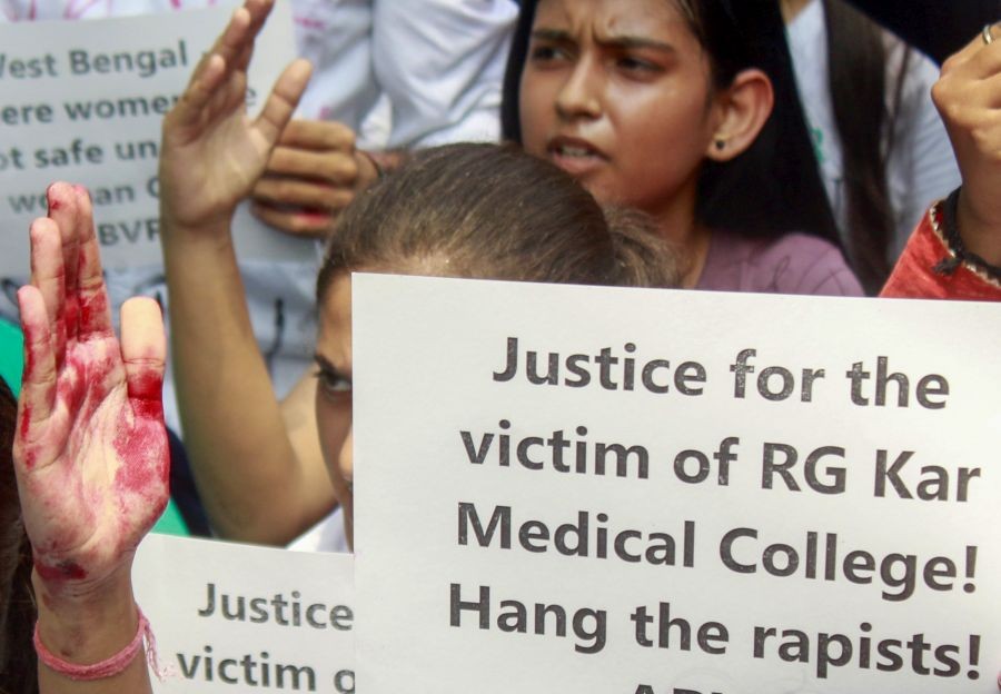 Members of Akhil Bharatiya Vidyarthi Parishad (ABVP) stage a protest against the West Bengal Government, demanding justice in the case of the rape and murder of a young medic at RG Kar Medical College in Kolkata, in New Delhi on Saturday, August 17, 2024. (Photo: IANS/Qamar Sibtain)