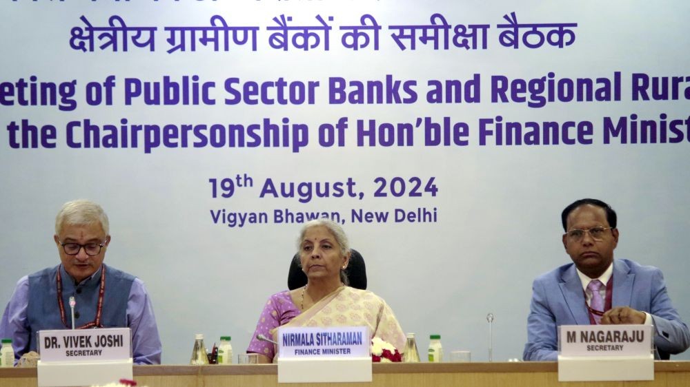 New Delhi: Union Finance Minister Nirmala Sitharaman chairs a review meeting with Chief Executives of Public Sector Banks at Vigyan Bhawan in New Delhi on Monday, August 19, 2024.(IANS/Qamar Sibtain)