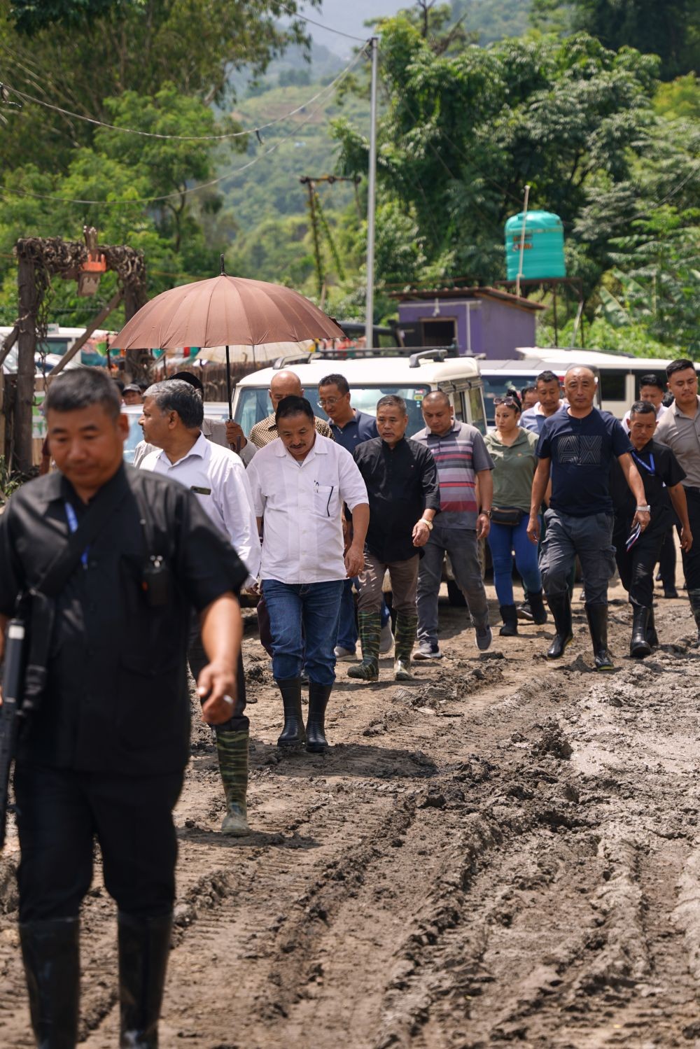 Member of Parliament (Lok Sabha), S Supongmeren Jamir visited the landslide site under Dzüdza village in Kohima district on August 29.