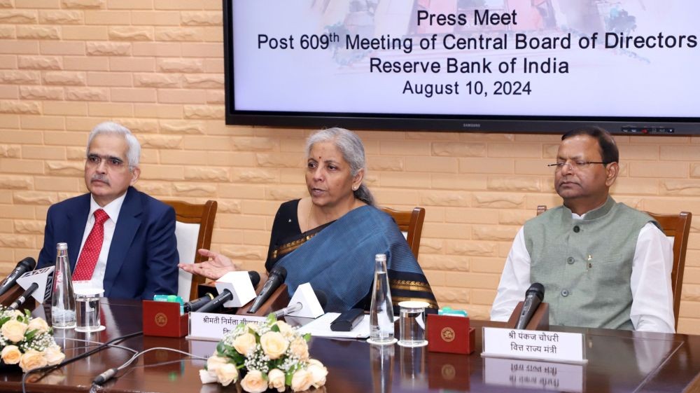New Delhi: Minister of State for Finance Pankaj Chaudhary, Finance Minister Nirmala Sitharaman and Governor of RBI Shaktikanta Das addresses a press conference the post budget RBI Board of Director's meeting in New Delhi on Saturday August 10, 2024. (Photo: IANS)