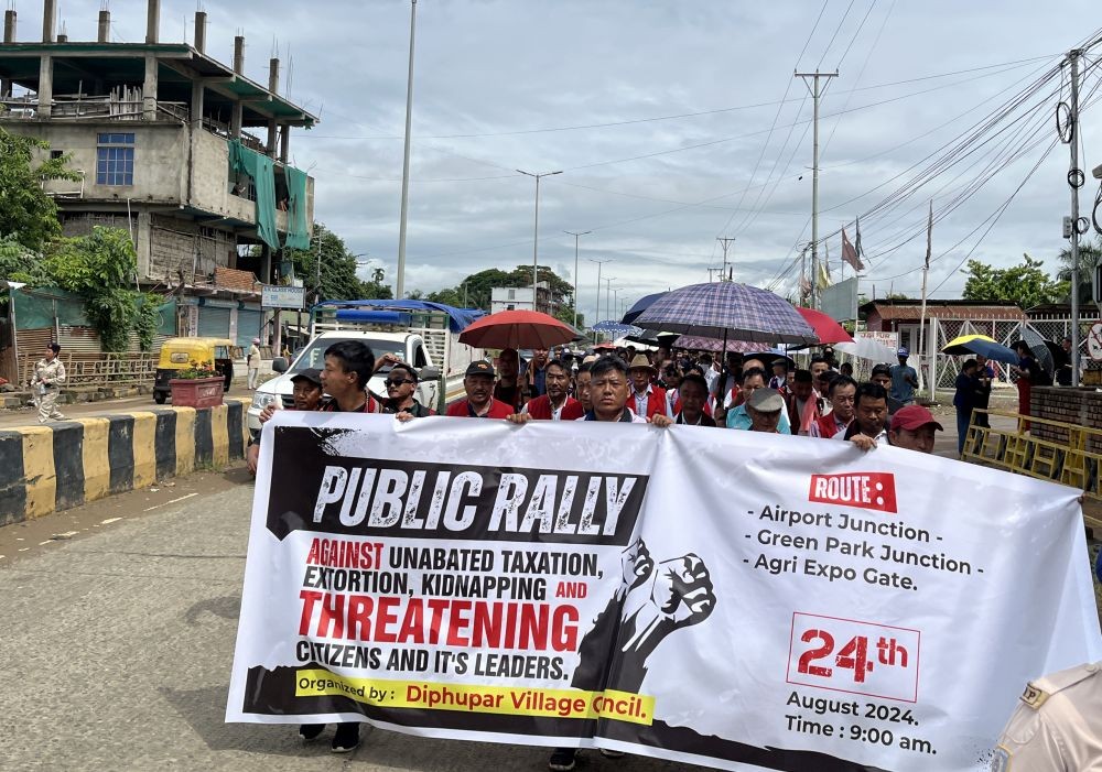 Members of Diphupar village under the banner of “Against Unabated Taxation, Extortion, Kidnapping and Threatening citizens and its leaders” public rally organised by DVC on August 24. (Morung Photo)