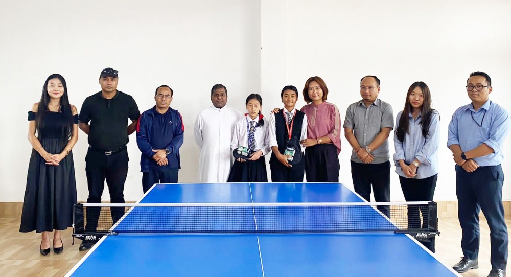 District Youth Resource Officer, Libemo K Jami along along with the teaching faculties of Don Bosco Higher Secondary School Wokha after handing over the equipment. (Morung Photo)