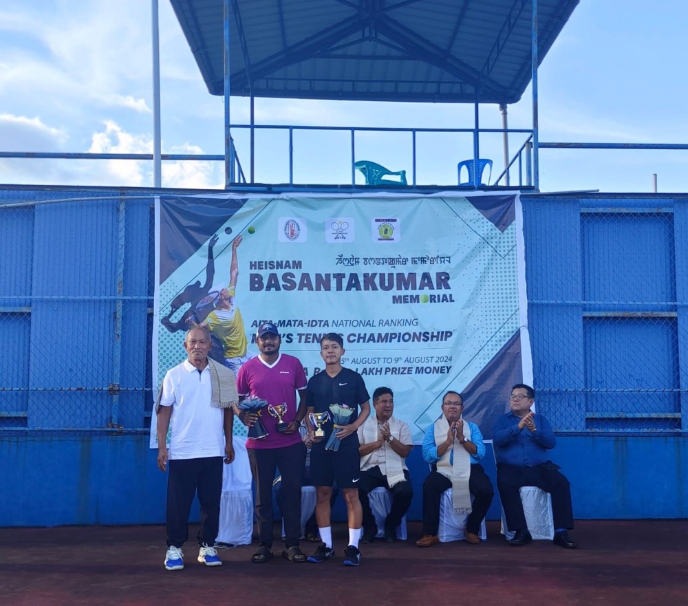 Vilasier Khate and Abhinansu Borthakur were Runners Up at the Men’s Doubles event at AITA 1L tournament held at Imphal, Manipur from August 5 to 9. In the finals the pair lost to Ojes Jaya Prakash and Iftikar Mohammad 2-6, 5-7. (Photo Courtesy: Nagaland Lawn Tennis Association)