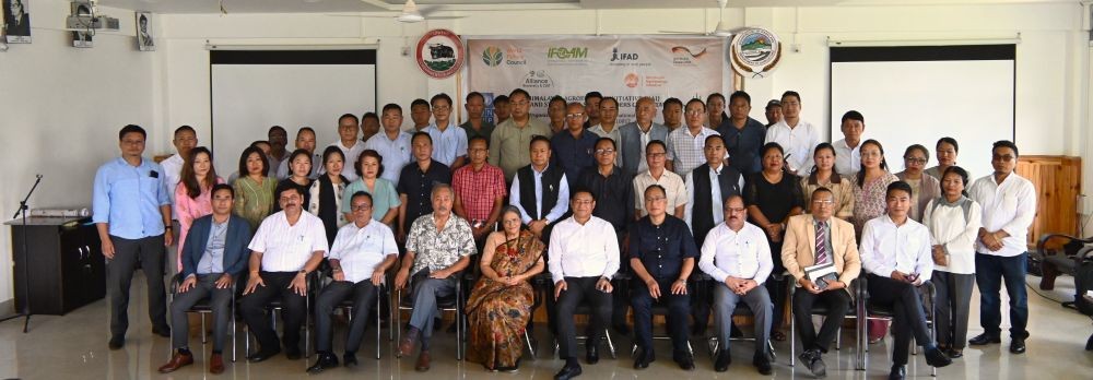 Dignitaries who attended the meet in Kohim