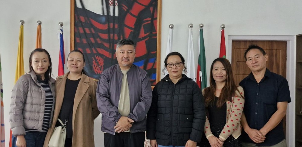 Kohima Press Club officials with Abu Metha at his office in Kohima on October 26. (Morung Photo)