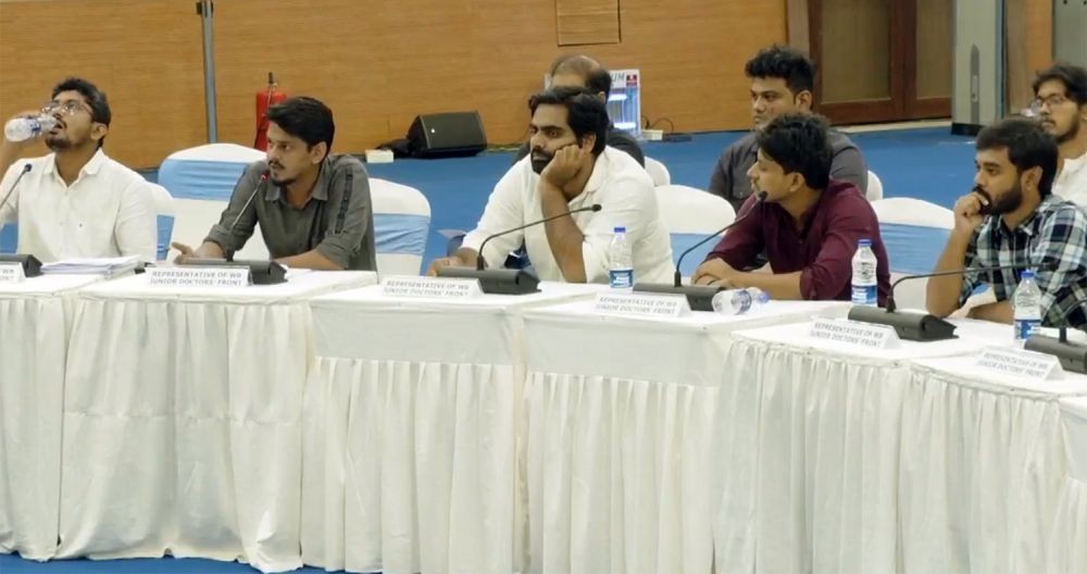 Junior doctors in a meeting with West Bengal Chief Minister Mamata Banerjee at Nabanna on Monday, October 21, 2024. (IANS Photo)