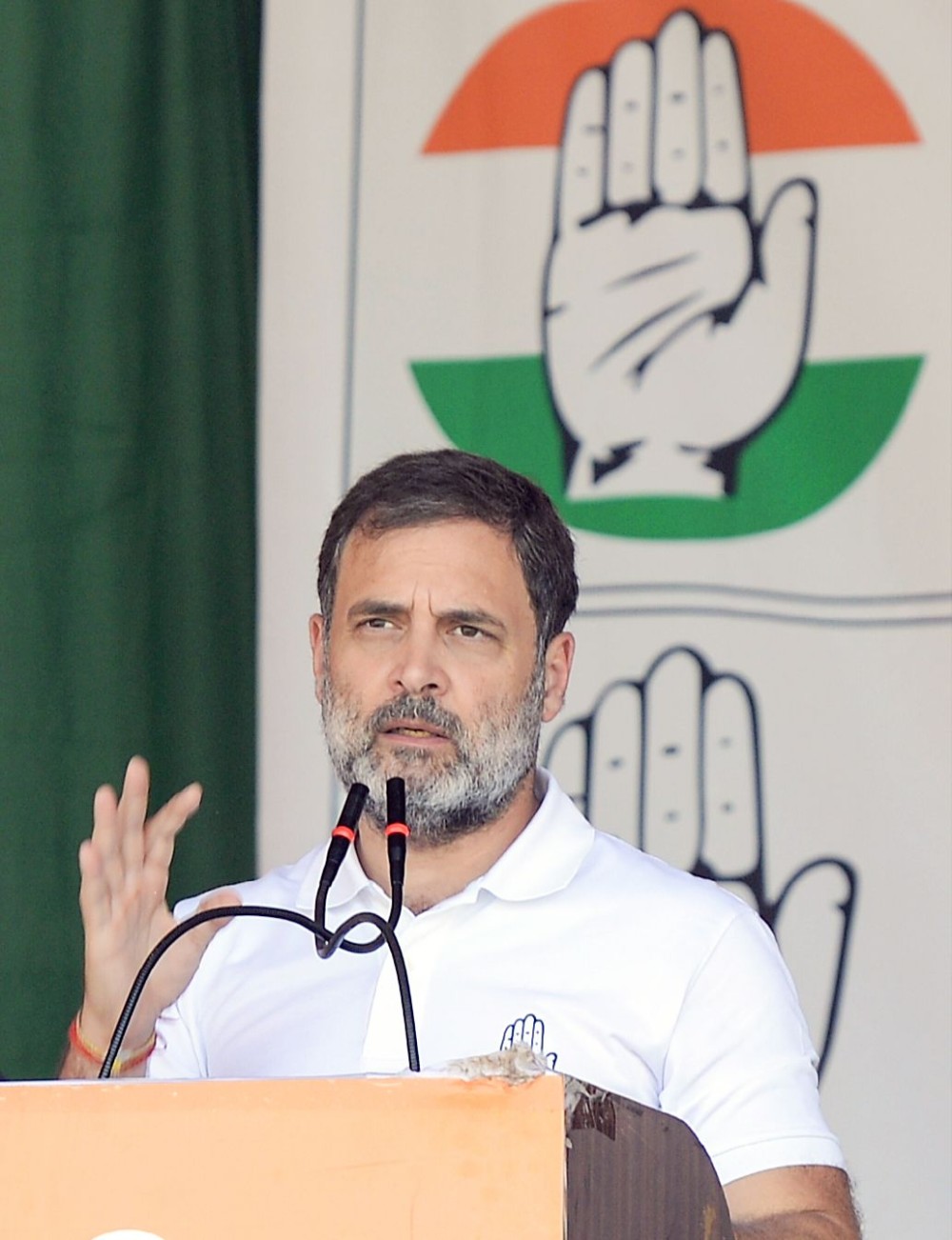 Dhanbad: Congress leader and Leader of Opposition Rahul Gandhi addresses an election rally in support of party candidate Jaleshwar Mahto from the Baghmara assembly constituency in Dhanbad on Saturday, November 9, 2024. (Photo: IANS)