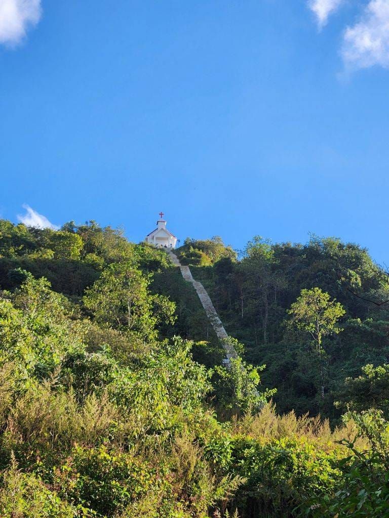 Located in Pfutsero Town, visitors have to climb up 504 steps to reach the peak where a quaint little chapel stands at the top.