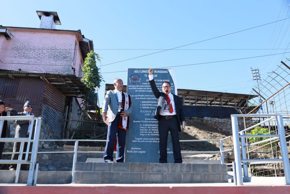 Rev Dr L Kari Longchar, former Executive Secretary of ABAM, dedicates the Aoli Longchar Mungdang Platinum Jubilee Monolith at Khensa Village on Friday morning.