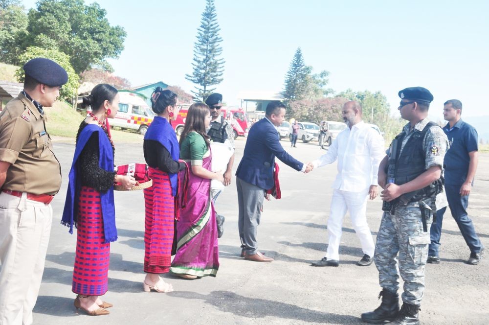 Deputy Commissioner, Mokokchung, Thsuvisie Phoji, and officials receive Union Minister of State (Home Affairs) Bandi Sanjay Kumar during his visit to Mokokchung on November 19. (DIPR Photo)