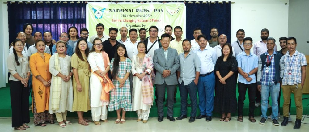 K Temjen Jamir, editor of Tir Yimyim (Front row, centre), Dr Aküm Longchari, editor and publisher of The Morung Express and members of the Dimapur Press Club during the National Press Day celebration at in Dimapur on November 16.