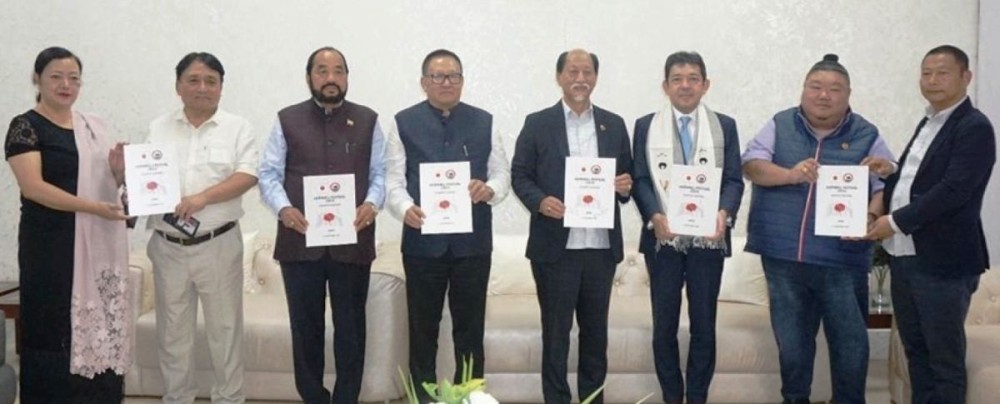 Chief Minister, Neiphiu Rio and his cabinet colleagues and senior officials of the State Government held a meeting with Takashi Ariyoshi, Deputy Chief of Mission and Mayumi Tsubakimoto, First Secretary, Embassy of Japan, New Delhi on November 19.