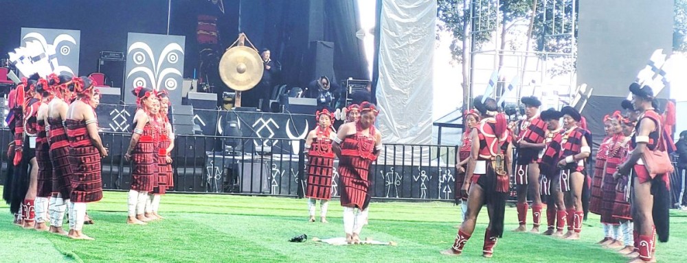 Lili Cultural Club from Amahator village representing Sangtam community today performed Khiiling Kyaba (Pangram beans game) at the Cultural Connect event at the main arena of Naga Heritage Village, Kisama. Khiiling (Pangram seed) kyaba is an indigenous game that is played only among girls and women. (Morung Photo)