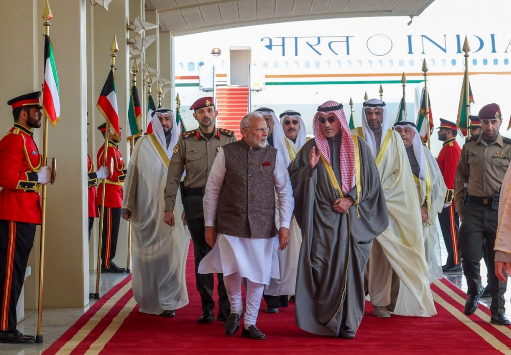 Kuwait: Prime Minister Narendra Modi receives a warm welcome upon his arrival in Kuwait on Saturday, December 21, 2024. (Photo: IANS)