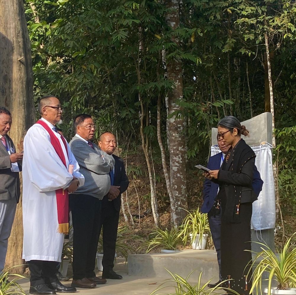 G Kaito Aye Minister Road and Bridges at unveiling of the foundation stone for Naginimora to Zero Point, Kongan Village on December 21.