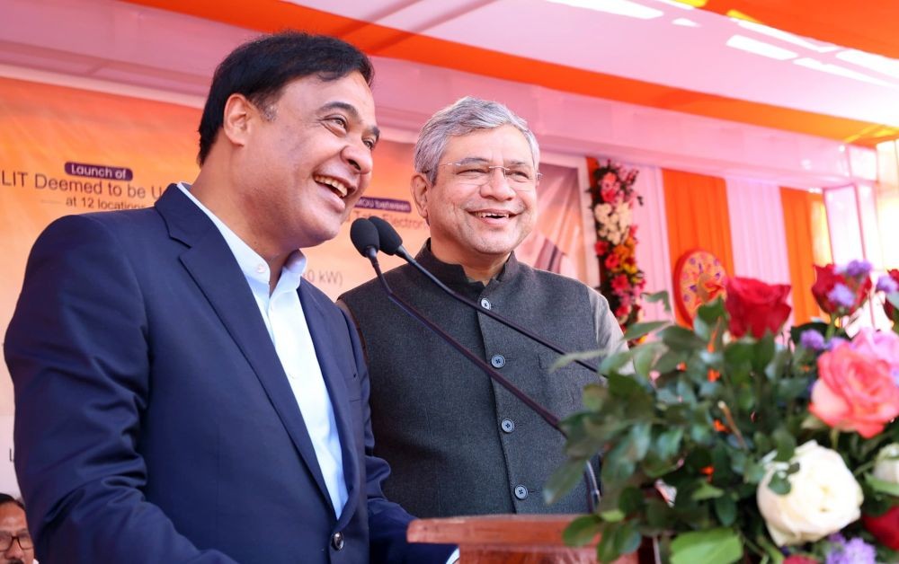 Guwahati: Assam Chief Minister Himanta Biswa Sarma and Union Minister Ashwini Vaishnaw during the inauguration of multiple infrastructure projects, including the flagging off of three new trains, the launch of a new FM transmitter in Kokrajhar, the inauguration of the National Institute of Electronics and Information Technology, and the opening of a new road overbridge in Tetelia, in Guwahati on Friday, January 3, 2025. (Photo: IANS)