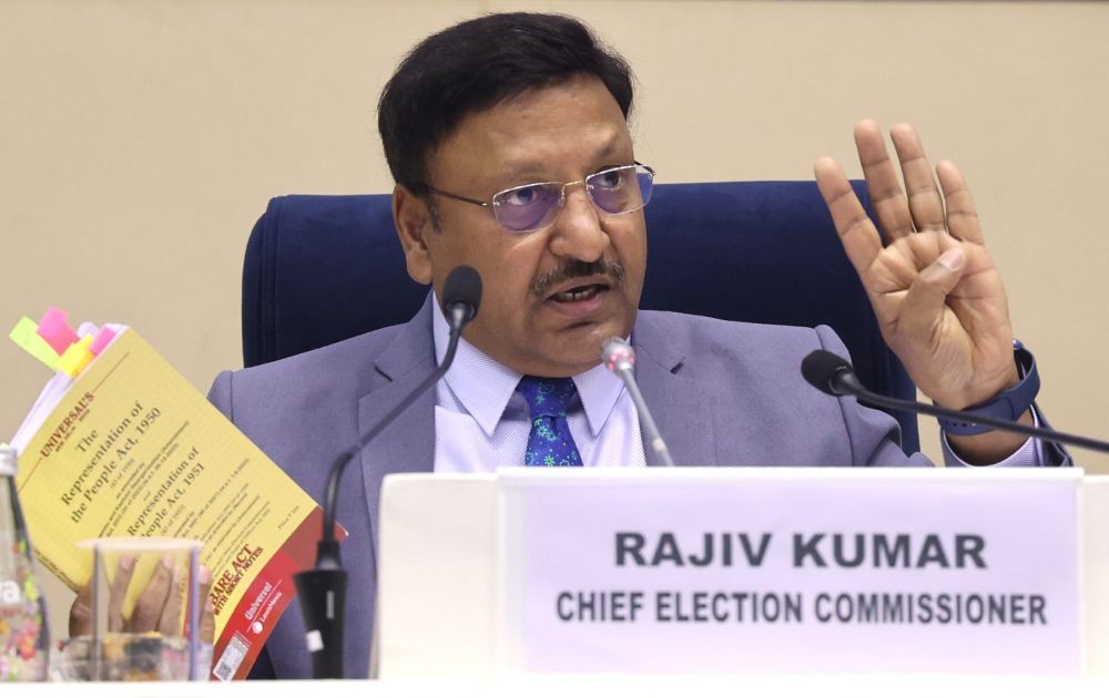 New Delhi: Chief Election Commissioner Rajiv Kumar addresses a press conference to announce the schedule for Delhi Elections 2025 in New Delhi on Tuesday, January 07, 2025. (Photo: IANS/Prem Nath Pandey)