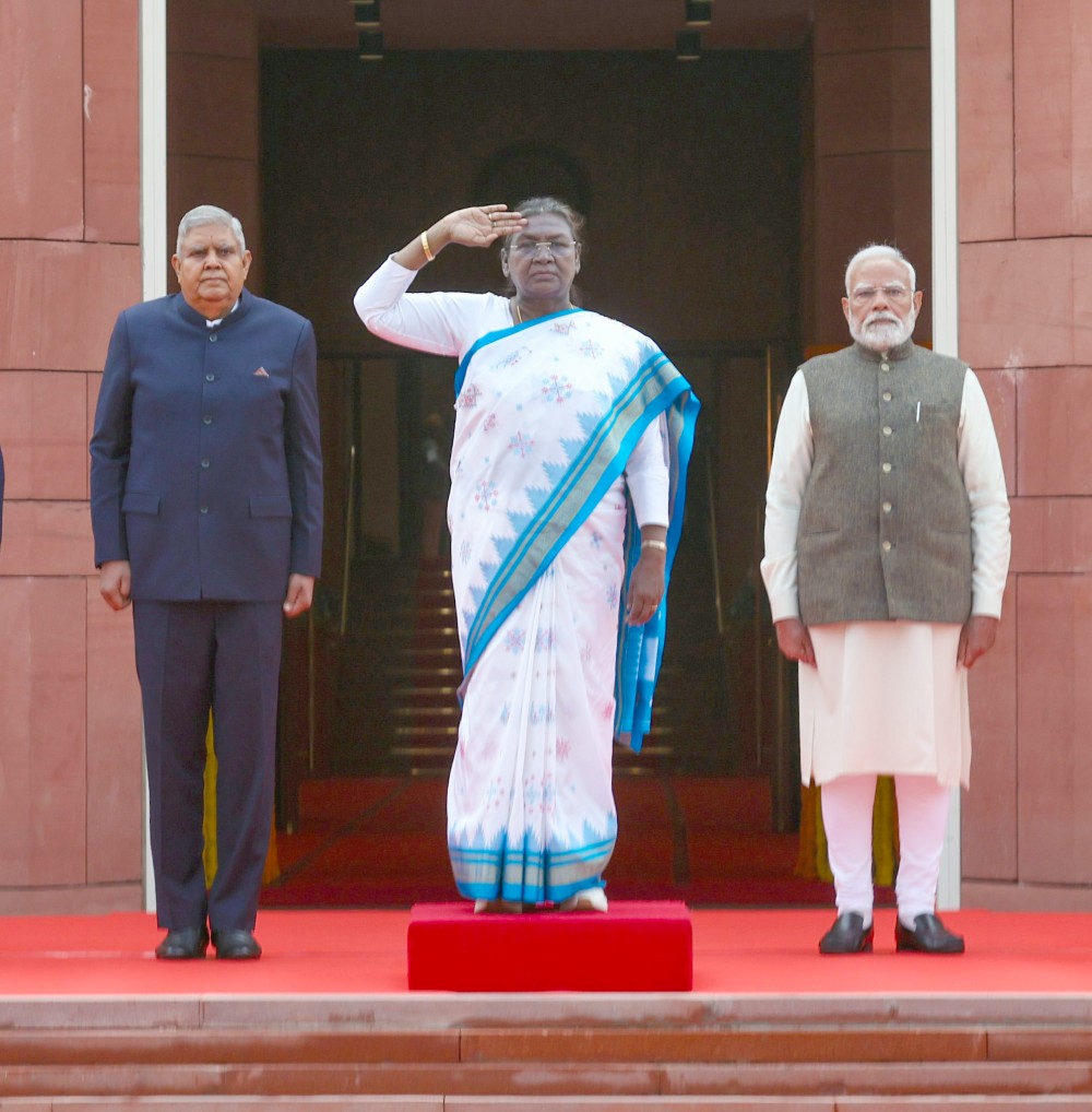 New Delhi: President Droupadi Murmu, Vice President Jagdeep Dhankhar and Prime Minister Narendra Modi at Parliament House to attend the Budget Session of 2025, in New Delhi on Friday, January 31, 2025. (Photo: IANS)