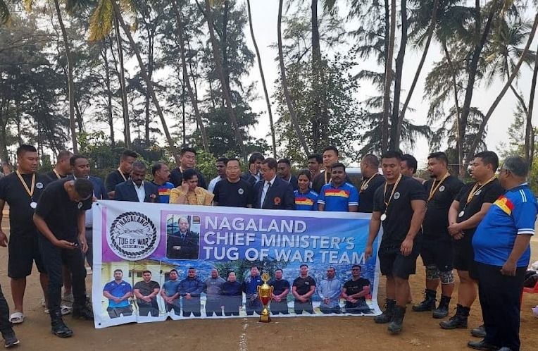 Nagaland team with officials of Tug-of-War Federation of India.
