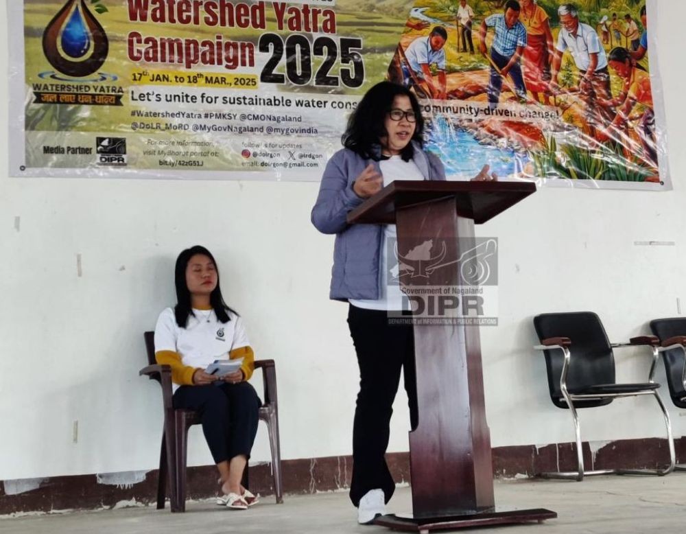 BDO Tuli, Aienla Jamir addressing the district level Watershed Yatra at Wameken village on February 15. (DIPR Photo)