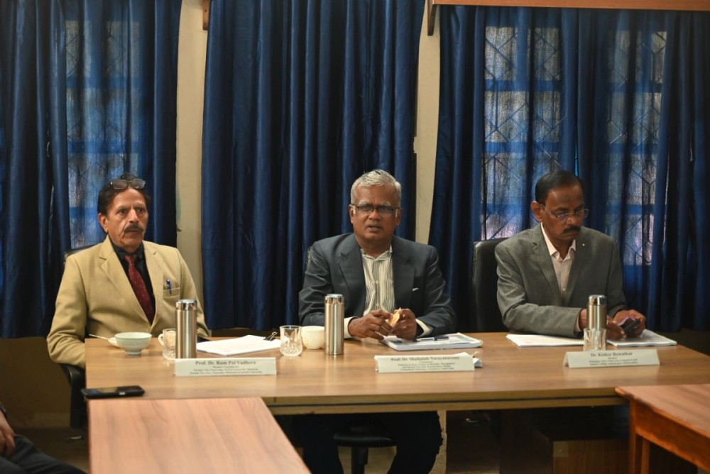 NAAC Peer Team Dr Muthaiah Narayanasamy,  Dr Ram Pal Vadhera and Dr Kishor Rewatkar.