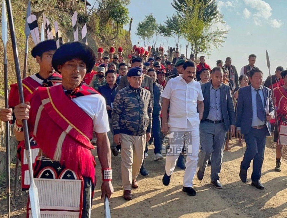 Union Minister of State, Steel and Heavy Industries, Bhupathiraju Srinivasa Varma being accorded a welcome during his arrival to Shamator. (DIPR Photo)