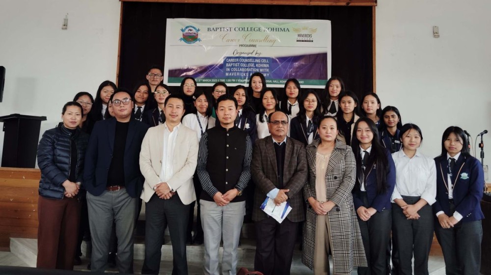 Speakers with others during career counselling programme.