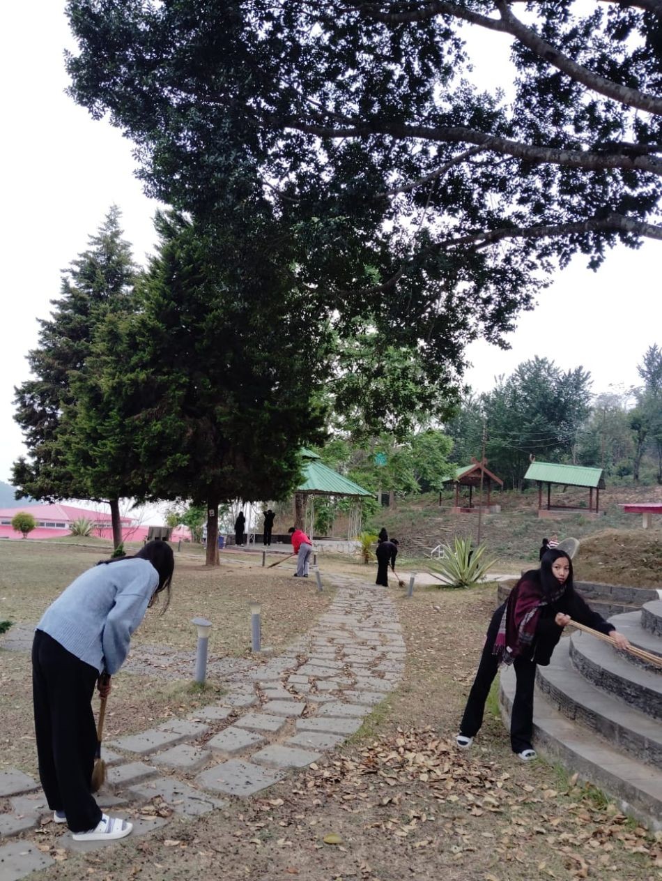 Nagaland University  Lumami students' engaged in mass social work on March 1. (Morung Photo)