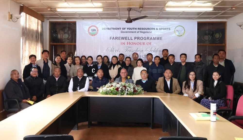 S. Keoshu Yimkhiung and others with Teisobou Sekhose during farewell programme on February 28