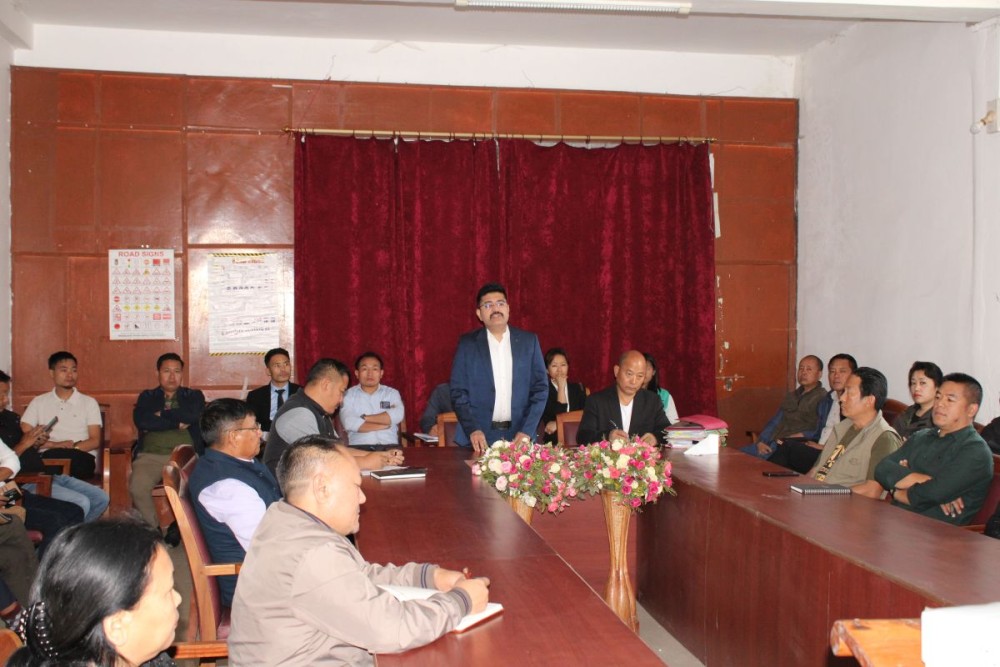 DC & Vice Chairman DPDB, Zunheboto, Rahul Bhanudas Mali (IAS) addressing the meeting held at DC's conference hall, Zunheboto on April 10. (DIPR Photo)