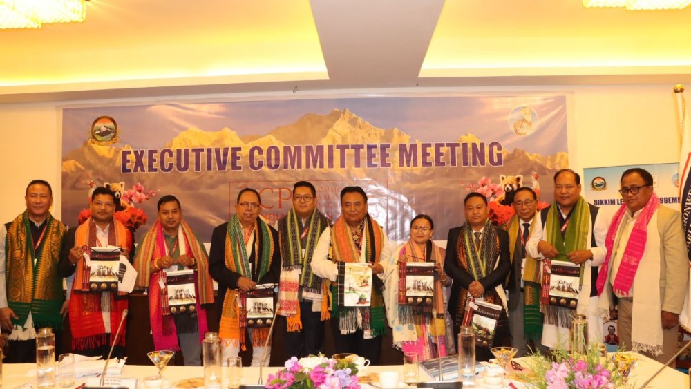 Presiding officers and officials from eight northeastern states during the Joint Executive Committee Meeting of CPA India Region Zone-III and NERIPSTR held in Gangtok, Sikkim.