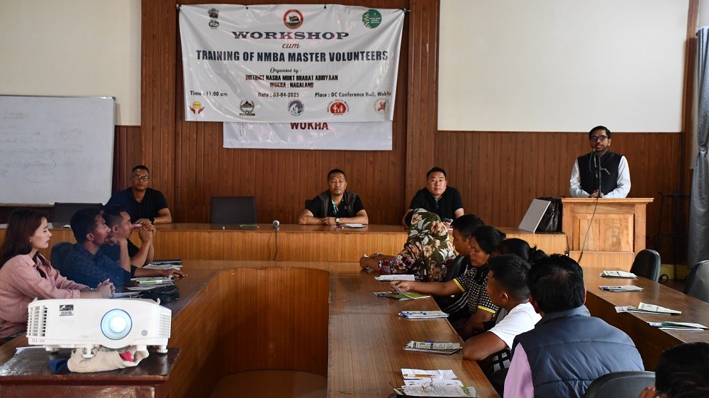 Wokha, April 3 (MExN): Workshop cum training of Nash Mukt Bharat Abhiyaan (NMBA) for Master Volunteers (MV) was held at Deputy Commissioner’s conference hall, Wokha on April 3. The event was organised by Wokha District NMBA in collaboration with SLCA, Kripa Foundation on the theme ‘Stronger Together, Action & Transformation.’ A DIPR report stated that delivering the key note address, DC Wokha Vineet Kumar, IAS said “the roles and responsibilities of the Master Volunteers is a challenging task as well as a wonderful opportunity because of the fact that their roles will change the lives of someone who have been under substance abuse.” He urged them to learn and know their roles by conducting on spot counseling for the identified users and guide them to the nearest counseling and de-addiction facility.  Encouraging the Master Volunteers to give their best in their venture, the DC Wokha said, “Your goal is not to transform the whole society but to try how much life you can transform.” Resource persons, Renbonthung Tungoe, Project Manager, Project Sashakt Kripa Foundation and Bendang Imsong Co-ordinator SLCA, Kripa Foundation spoke on the topic, what is NMBA and their roles of MV, types of drugs, effect and consequences, disease concept and treatment principals.  They stressed that their role as MV is to identify the vulnerable and at-risk groups and to interact and conduct awareness and capacity programme for them, to create team in the community who can further the NMBA campaign in the community, to maintain coordination and close liaison with District Administration and district level Nasha Mukt campaign committee, to maintain database of effected families, volunteers should also kept active linkage with ODIC, CPLI, SLCA, state government hospitals, PHC & IRCA Centre.