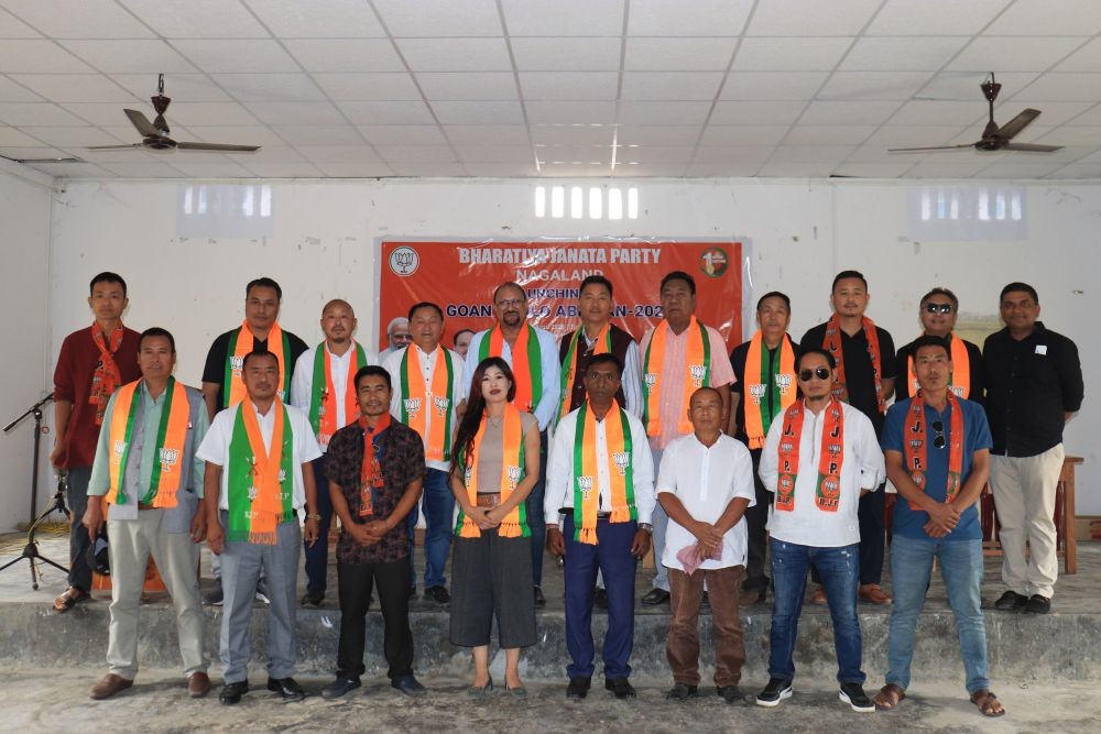 Attendees of the Gaon Chalo Abhiyan 2025 launch event at Niuland Town Hall.