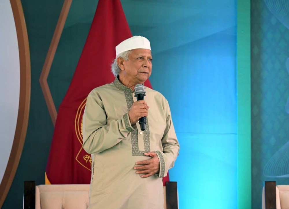Bangladesh Chief Adviser Professor Muhammad Yunus exchanges Eid-al-Fitr greetings with dignitaries and diplomats on the occasion of Eid-al-Fitr in Dhaka on Monday, March 31, 2025. (IANS)