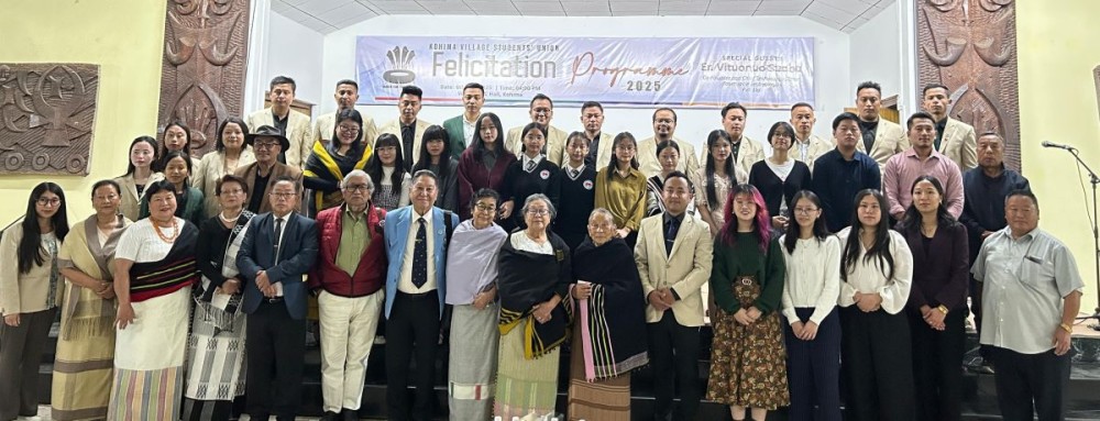 Dignitaries and others with toppers & achievers during KVSU felicitation programme 2025 on May 6.