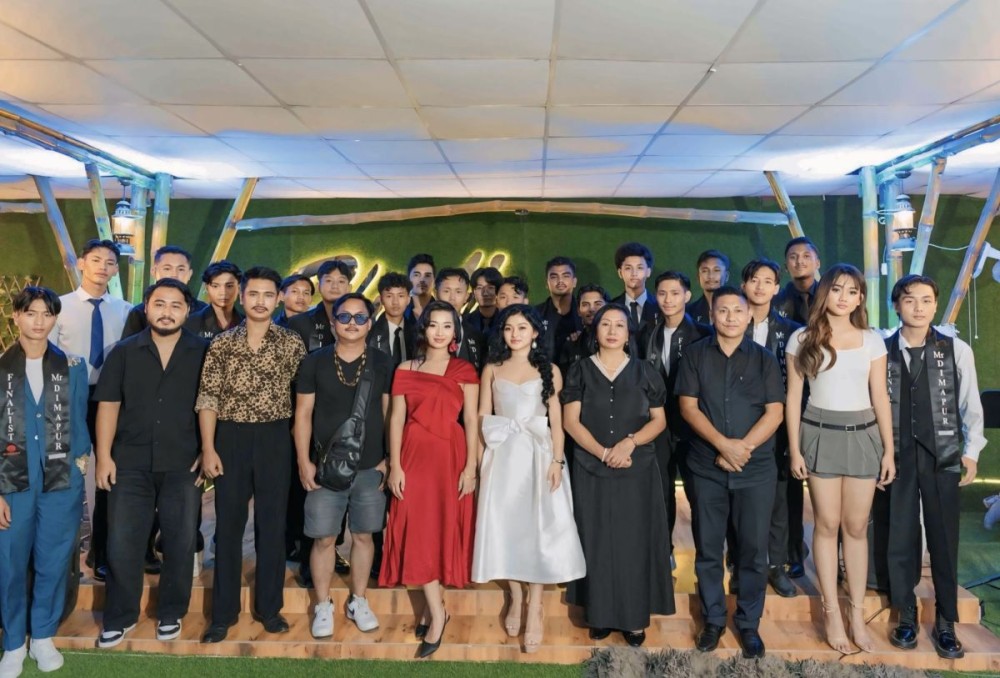 Participants, judges, guests and organizers.