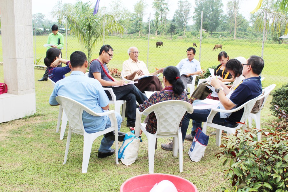 Peace Activists from Nagaland and Manipur seen here sharing experiences with each other at the Nagaland-Manipur Peace Activists’ Meet, underway at Life Spring Corner, Dimapur, May 13.