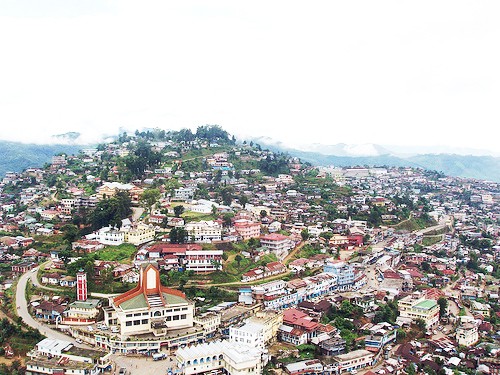 A bird’s-eye-view of Mokokchung town central. An intensive anti-alien campaign has Naga businessmen taking over the town’s commerce but poor sense of salesmanship, customer service and incompetent business aptitudes remain a challenge.