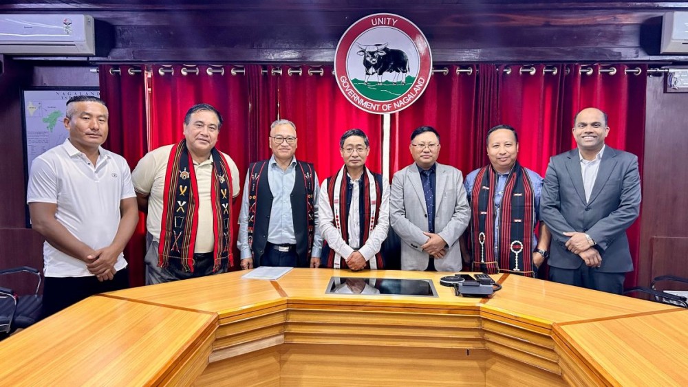 Representatives of the 5 Tribes CoRRP with the newly appointed Chief Secretary of Nagaland, Sentiyanger Imchen on August 4.