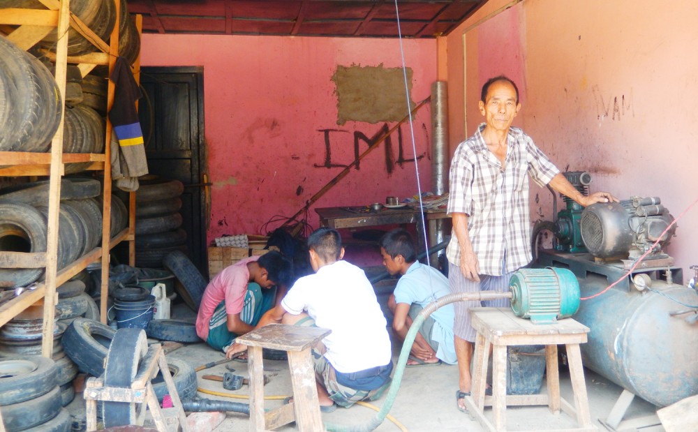 Tyre detailing being done at Imlikumzuk Longkumer’s workshop in DC Court area, Dimapur.