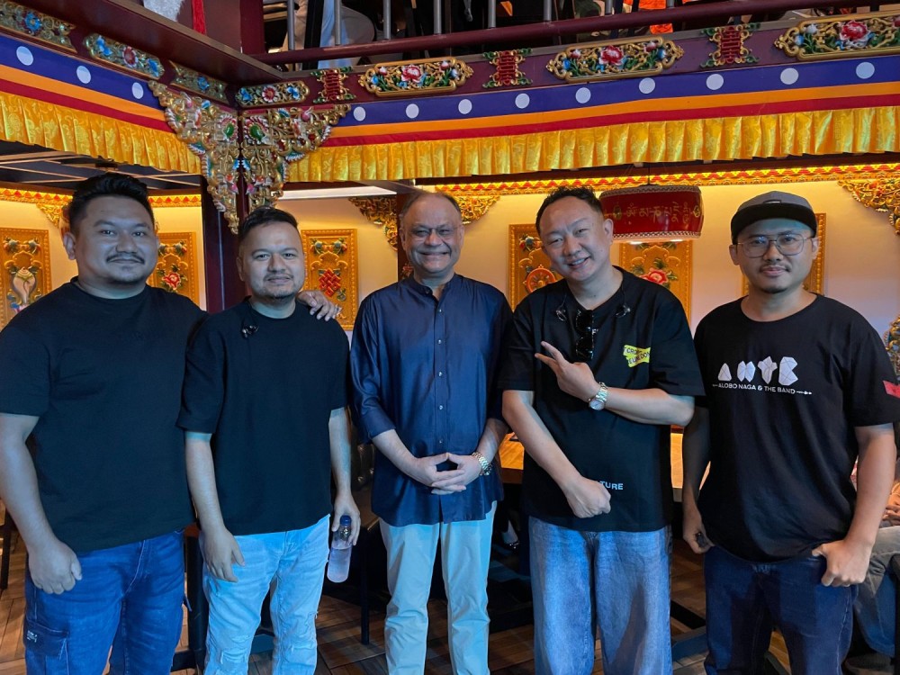 Alobo Naga & The Band made their debut performance in Thailand, held at Tibet Gate Bangkok.