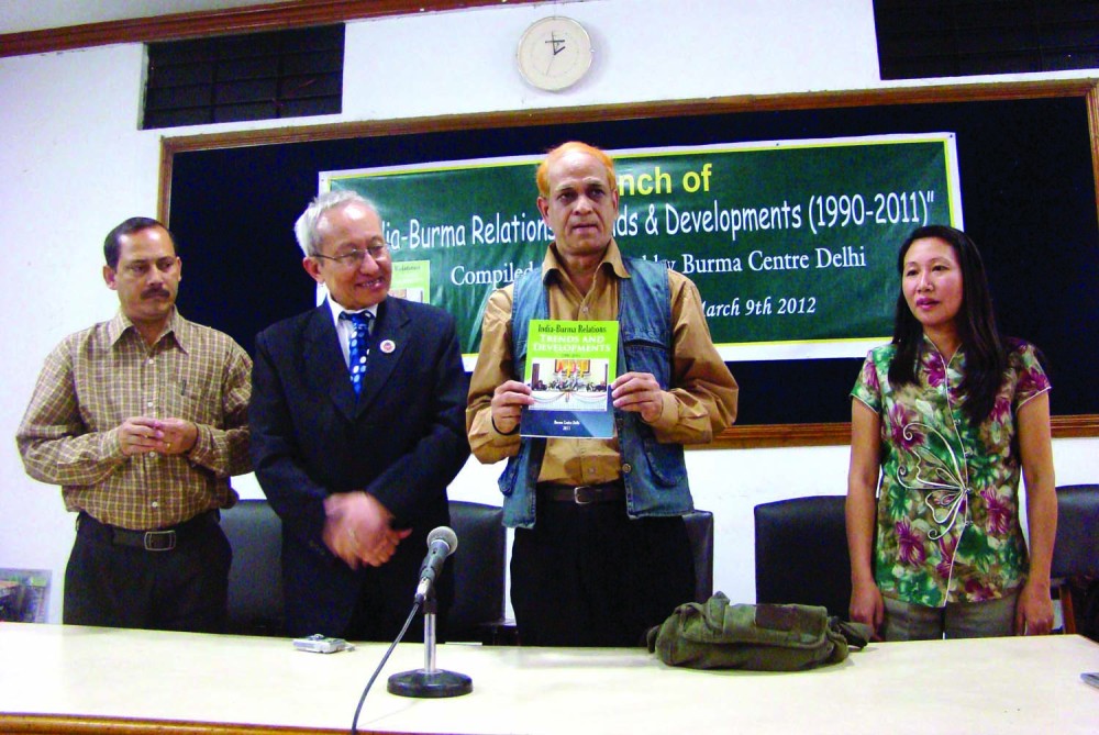 President of Journalists Forum Assam, Rupam Baruah (2nd from L) releases a book on “India-Burma Relations: Trends & Developments (1990-2011)” as Dr. Tint Swe (2nd from R) former MP Burma and others look on at Press Club Guwahati on Friday. (Morung Photo)
