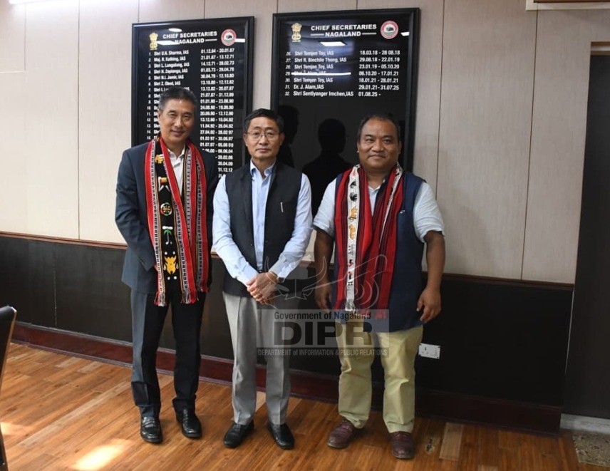 High Commissioner of India to Mozambique, Robert Shetkintong, and Consul General of CGI, Vancouver, R Masakui had a courtesy meeting with Chief Secretary Sentiyanger Imchen, IAS on September 3. (DIPR Photo)