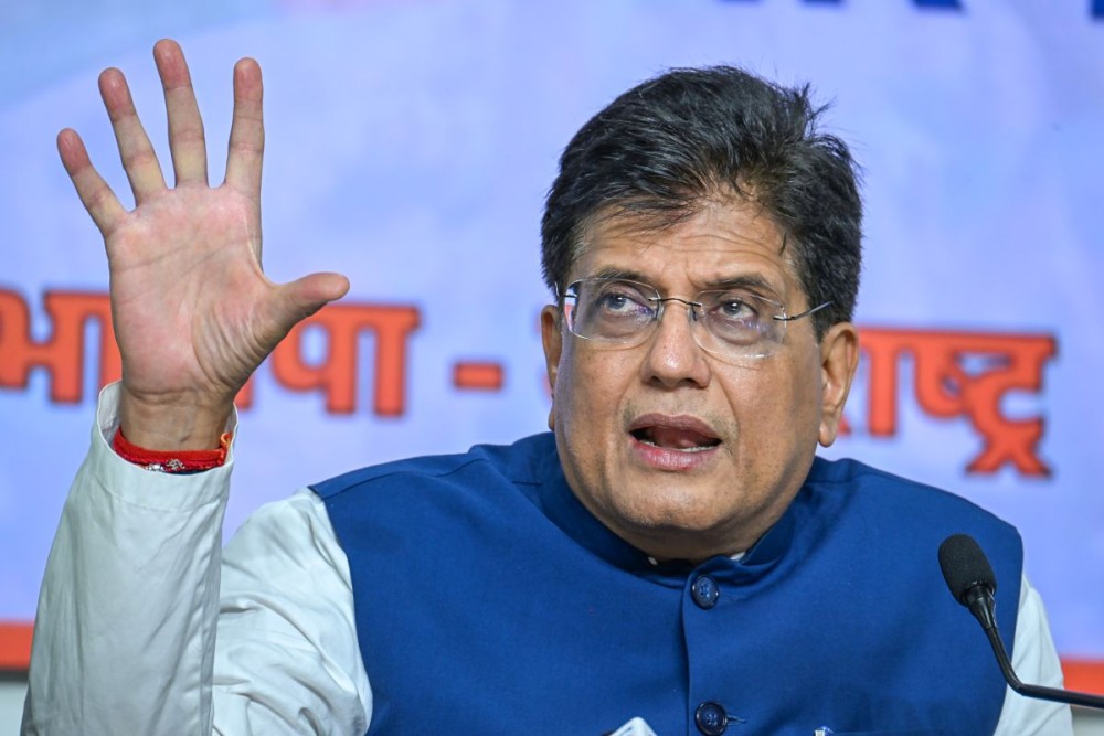 Mumbai: Union Minister Piyush Goyal addresses a press conference in Mumbai, Wednesday, September 17, 2025. (IANS)