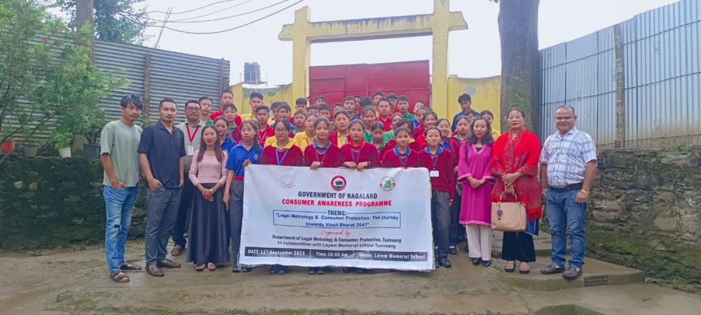 Er Yemjong BN Chang, Senior Inspector, LM&CP with his staff, teaching staff and students of Loyem Memorial High School, Tuensang. (Morung Photo)