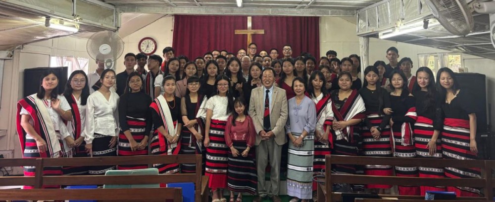 The Zeliangrong Prayer Fellowship team poses with KLBC elders after the service on September 7.