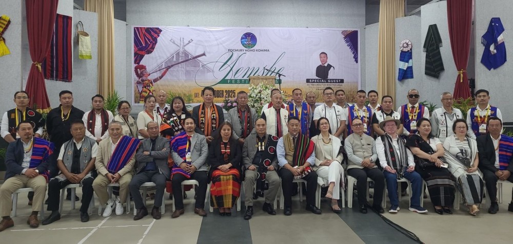 Dr. Tseilhoutuo Rhütso, Yitachu, tribal leaders and others during Yemshe festival in Kohima on October 4. (Morung Photo)