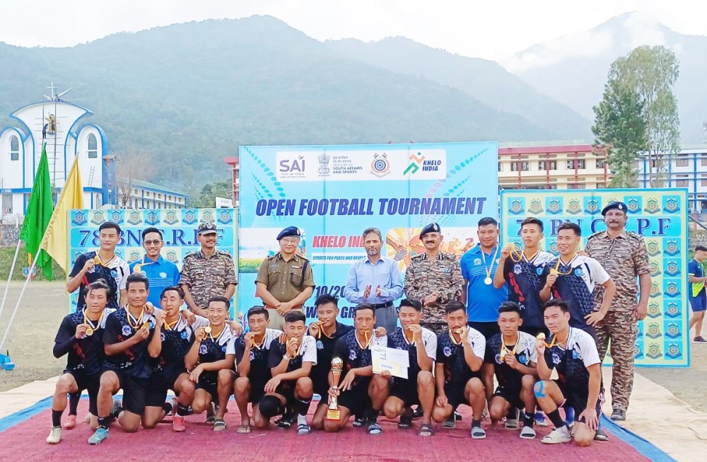 DGP Rupin Sharma and others with winning team PSU on October 27.
