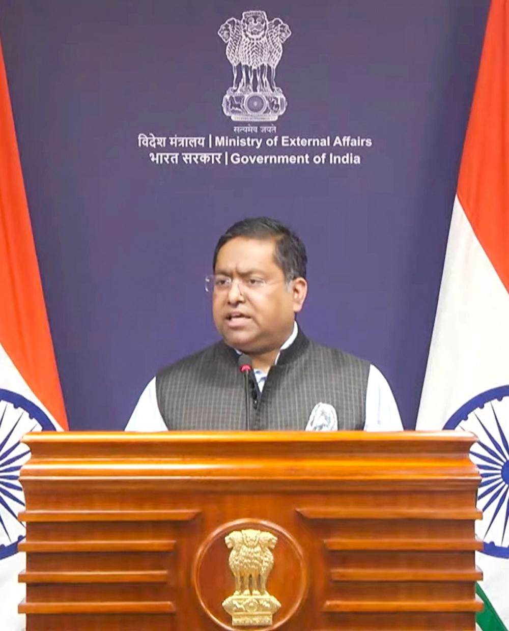 New Delhi: MEA spokesperson Randhir Jaiswal addresses the Weekly Media Briefing, in New Delhi on Thursday, October 30, 2025. (Photo: IANS/Video Grab)