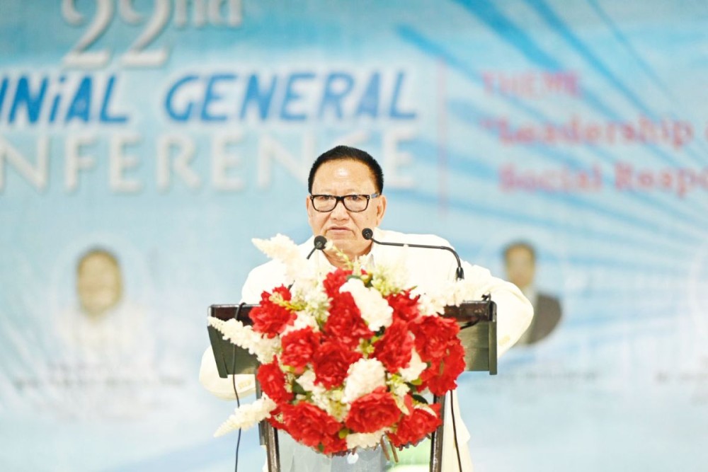 TR Zeliang addresses the inaugural session of the ANCSU’s 22nd Biennial General Conference at St Xavier College, Jalukie on October 28. (Morung Photo)